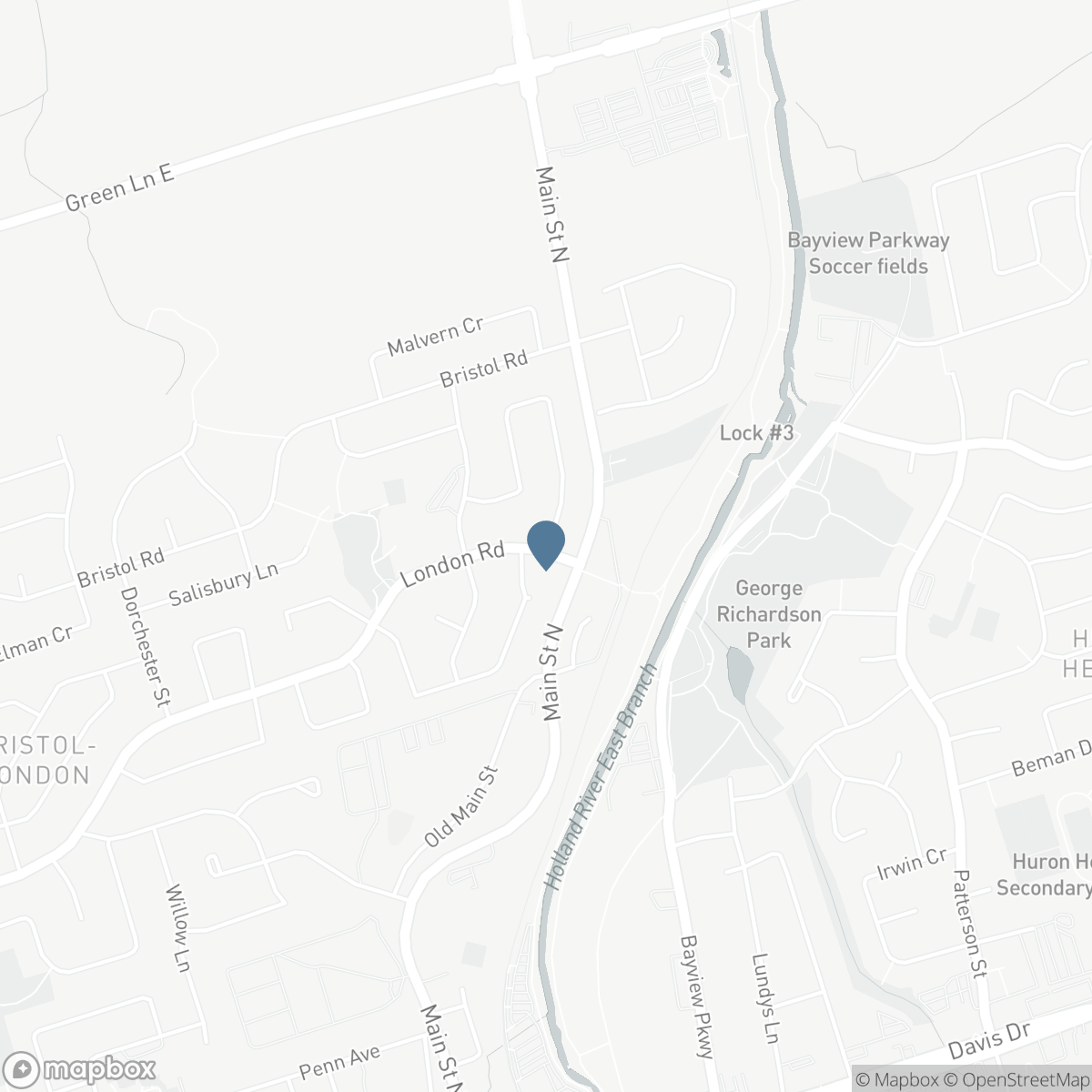 515 LONDON ROAD, Newmarket, Ontario L3Y 6E4